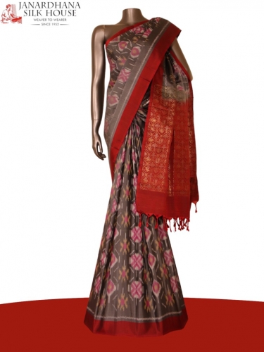 Handloom Exclusive Ikat Soft Silk Saree